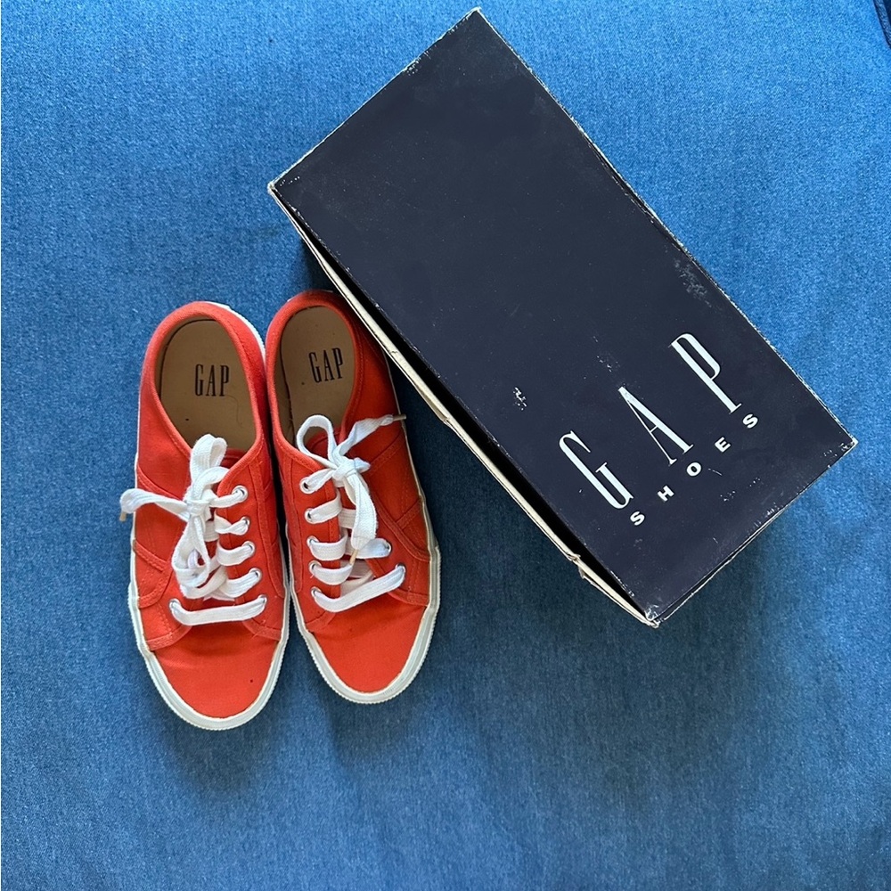 Gap Sneakers